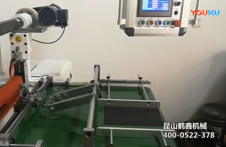 全自動(dòng)貼合覆膜切片排廢一體機(jī)--鶴鑫機(jī)械又一款神機(jī)！